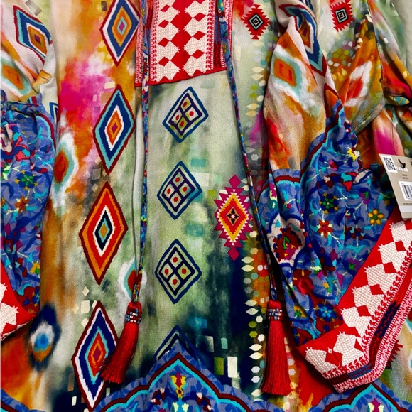 John Mark Multicolor Geometric Blouse - Picture 8 of 11